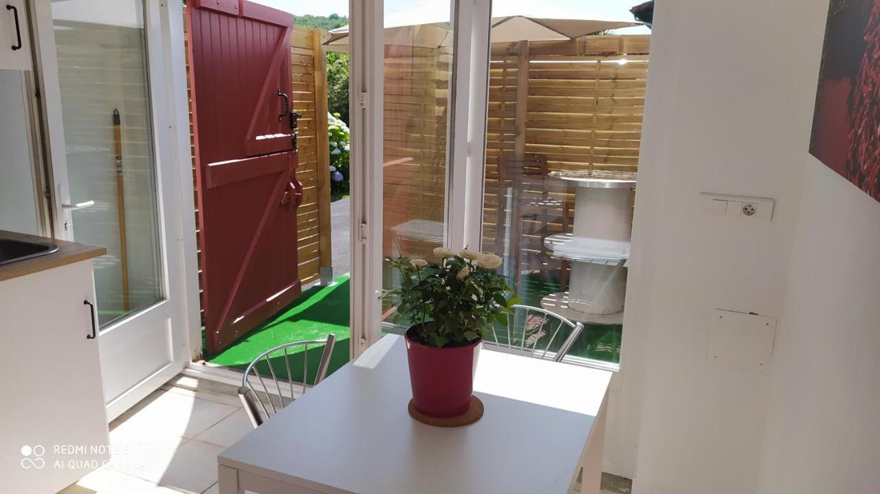 Appartement Tout Confort Au Calme Avec Jacuzzi Mouguerre Exterior photo